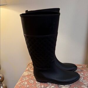 Black Quilted Knee-High Women's Boots